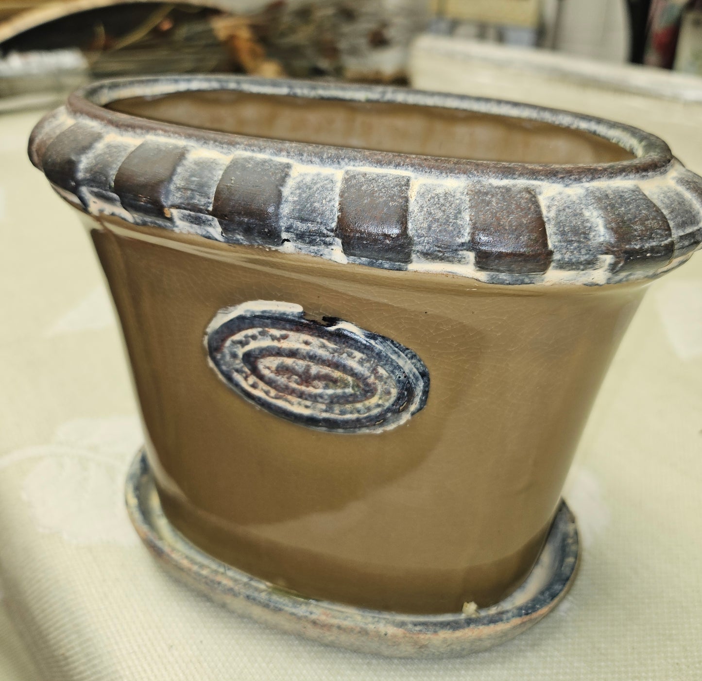 Pottery planter