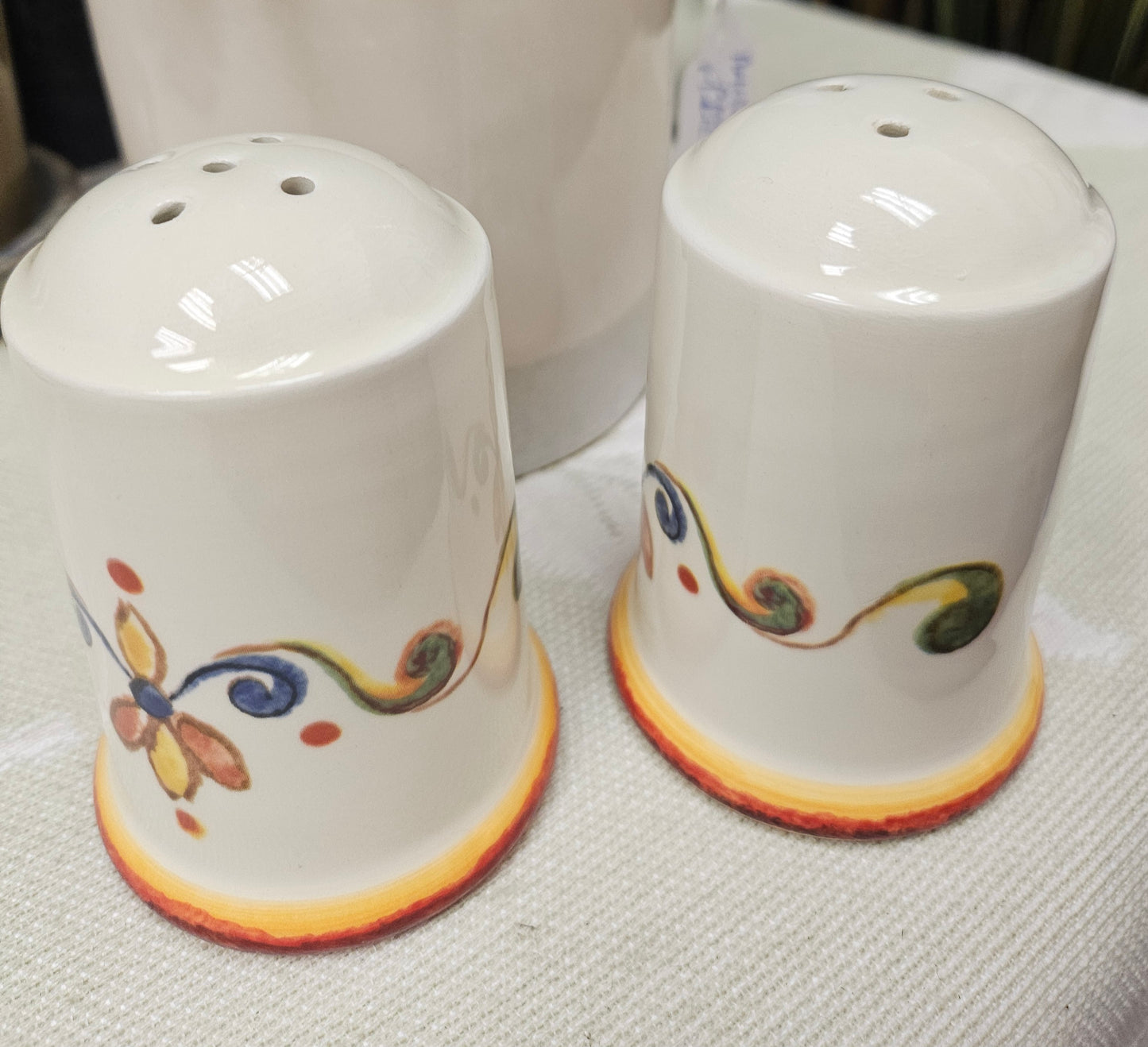 Salt & pepper set