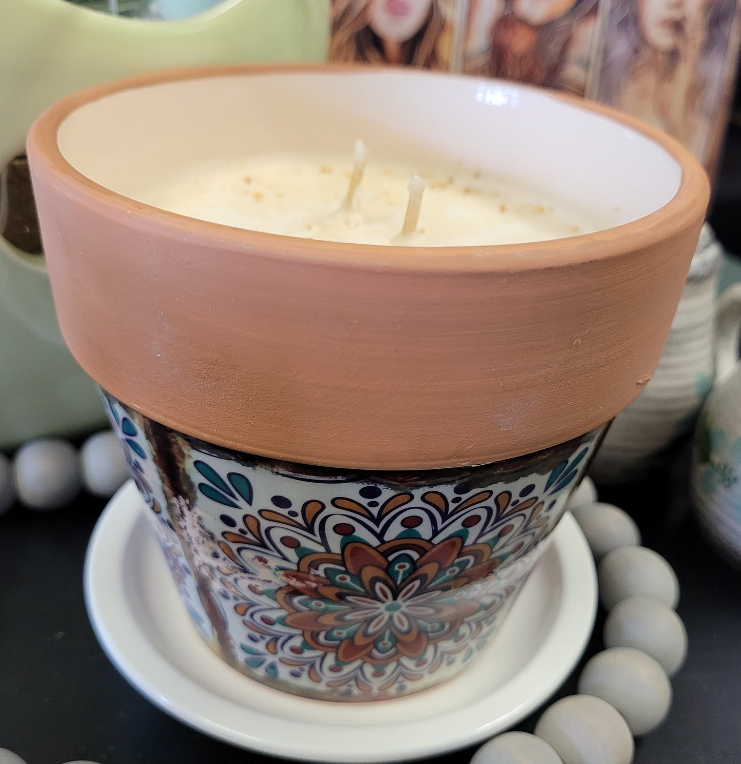Mandella pottery candle