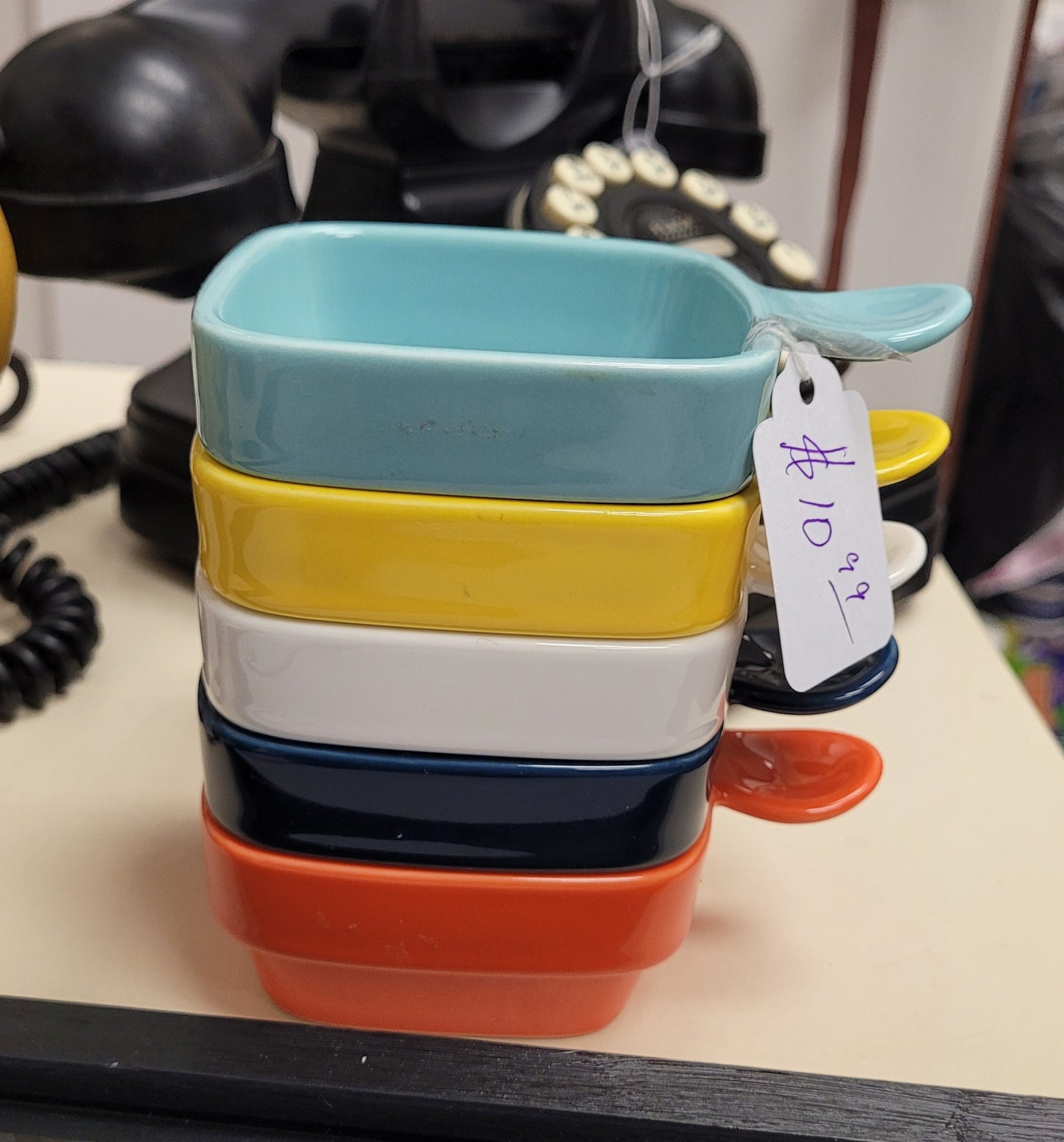 Stackable set of 5