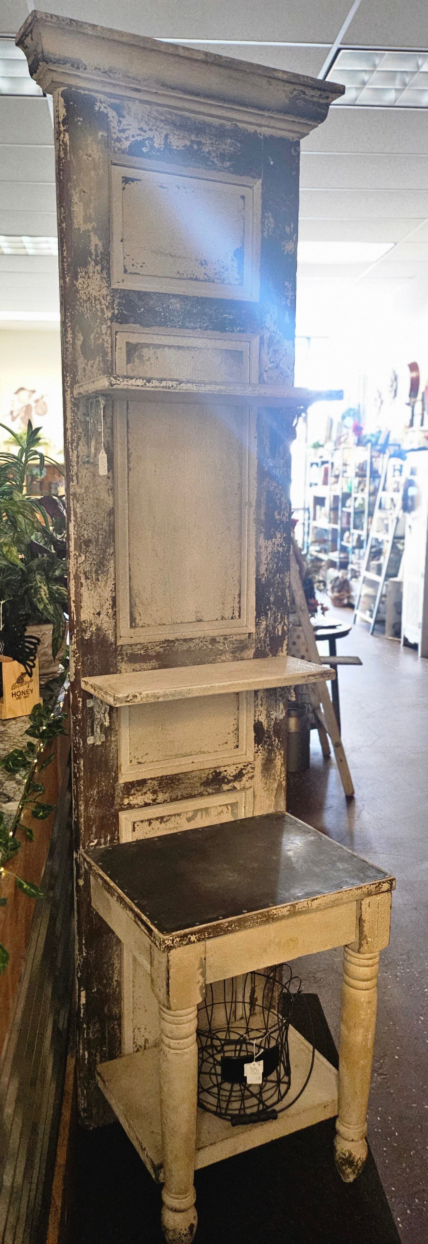 Shabby farmhouse shelf