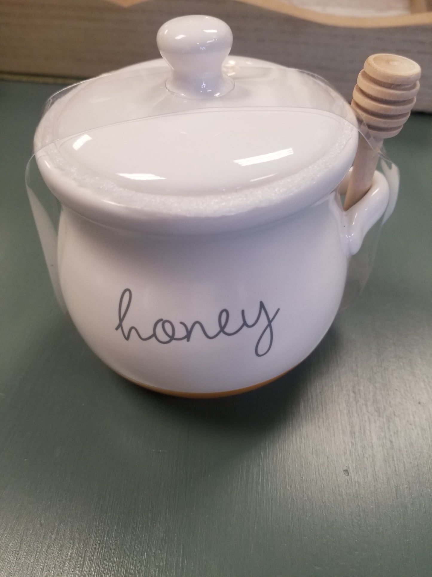 Honey jar