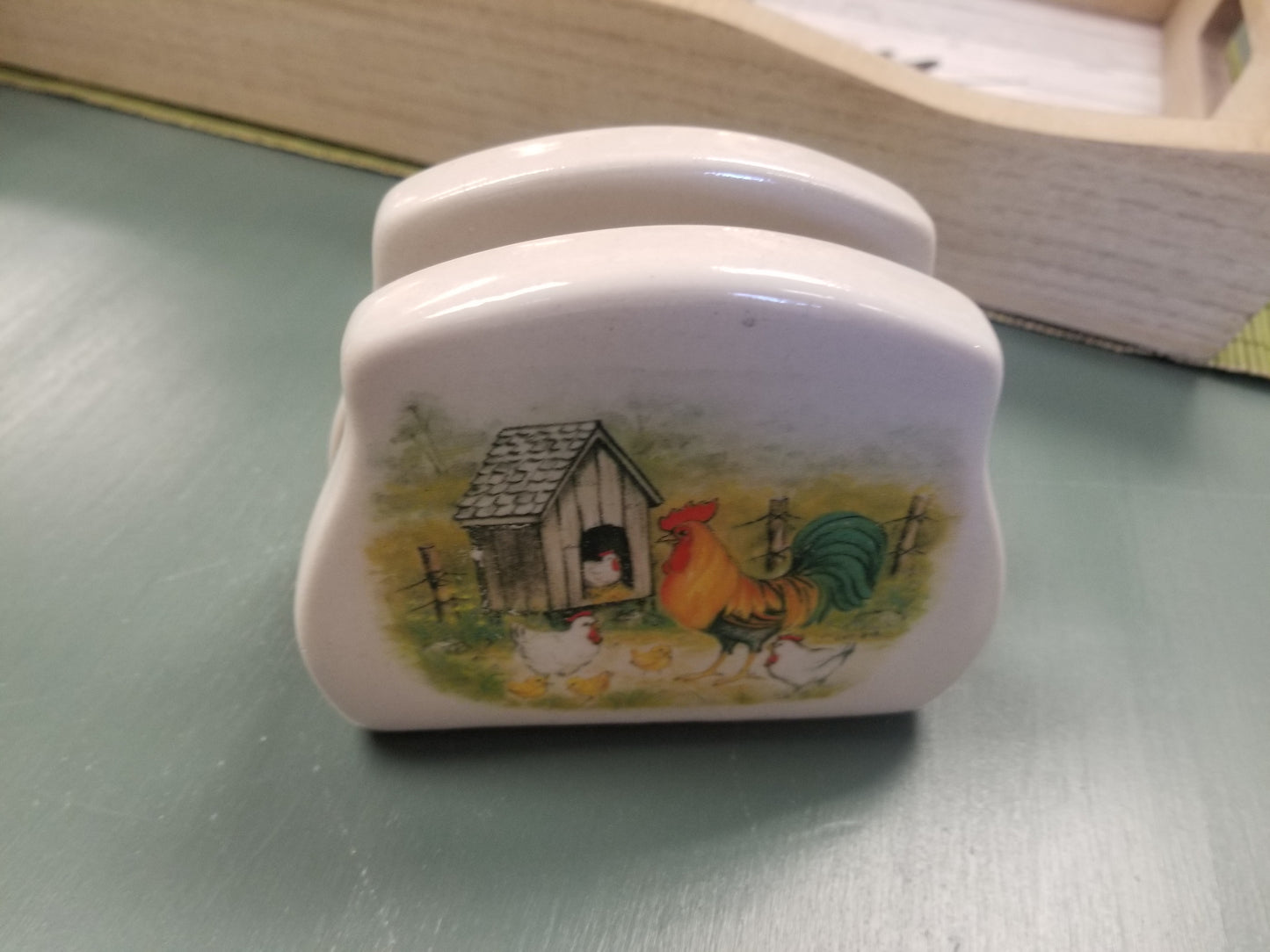 Small rooster napkin holder