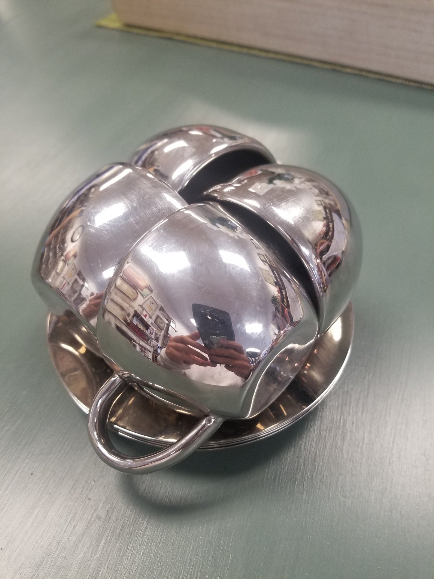 Stainless tea set