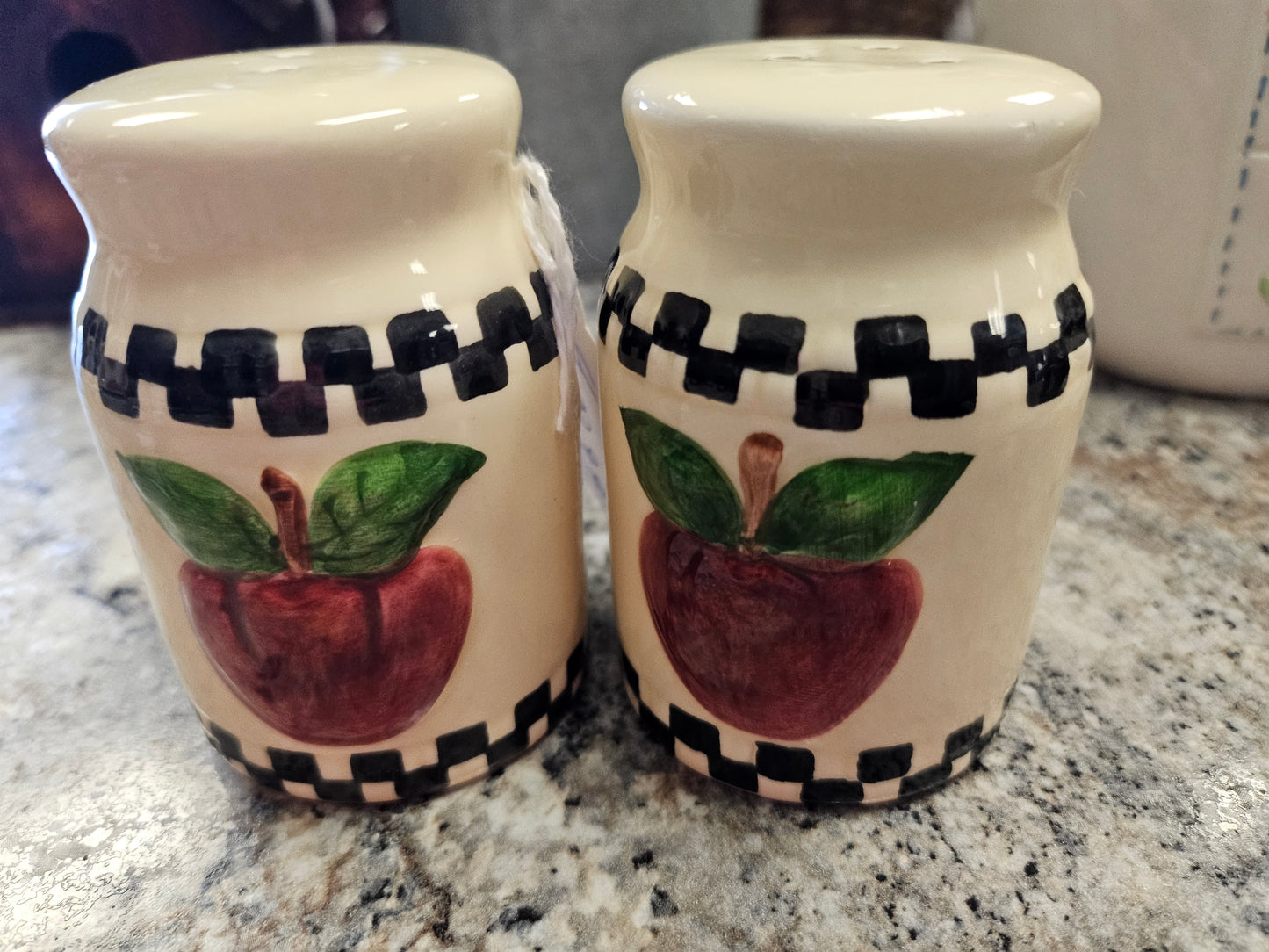 Salt & Pepper