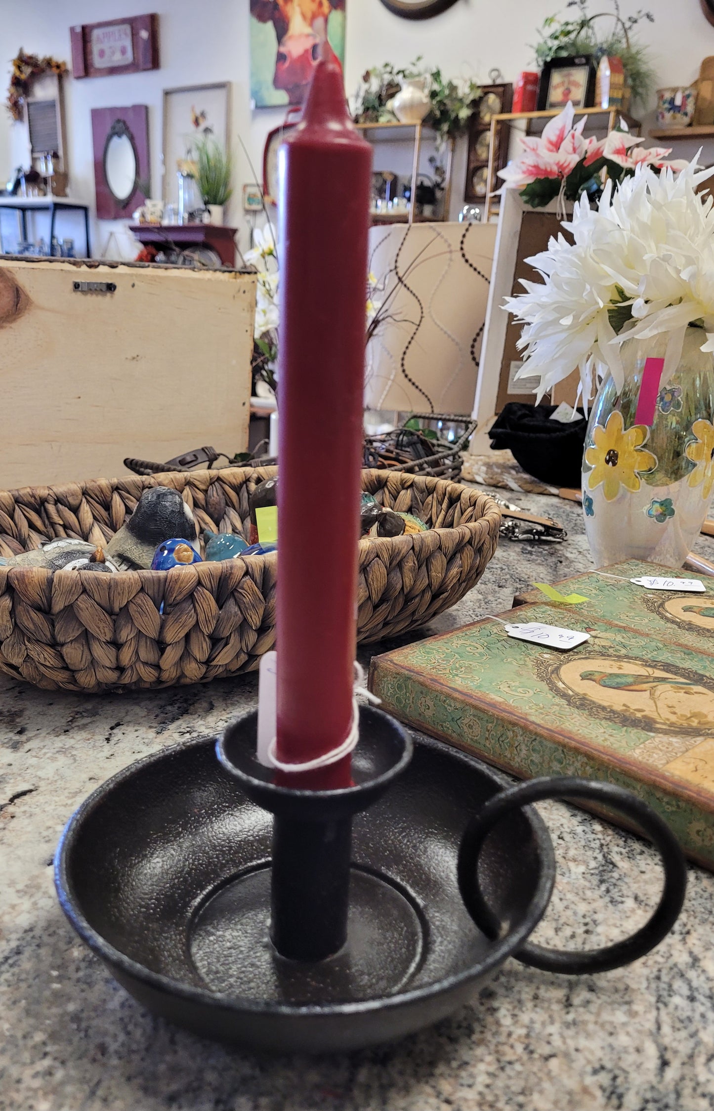 Cast iron candle holder