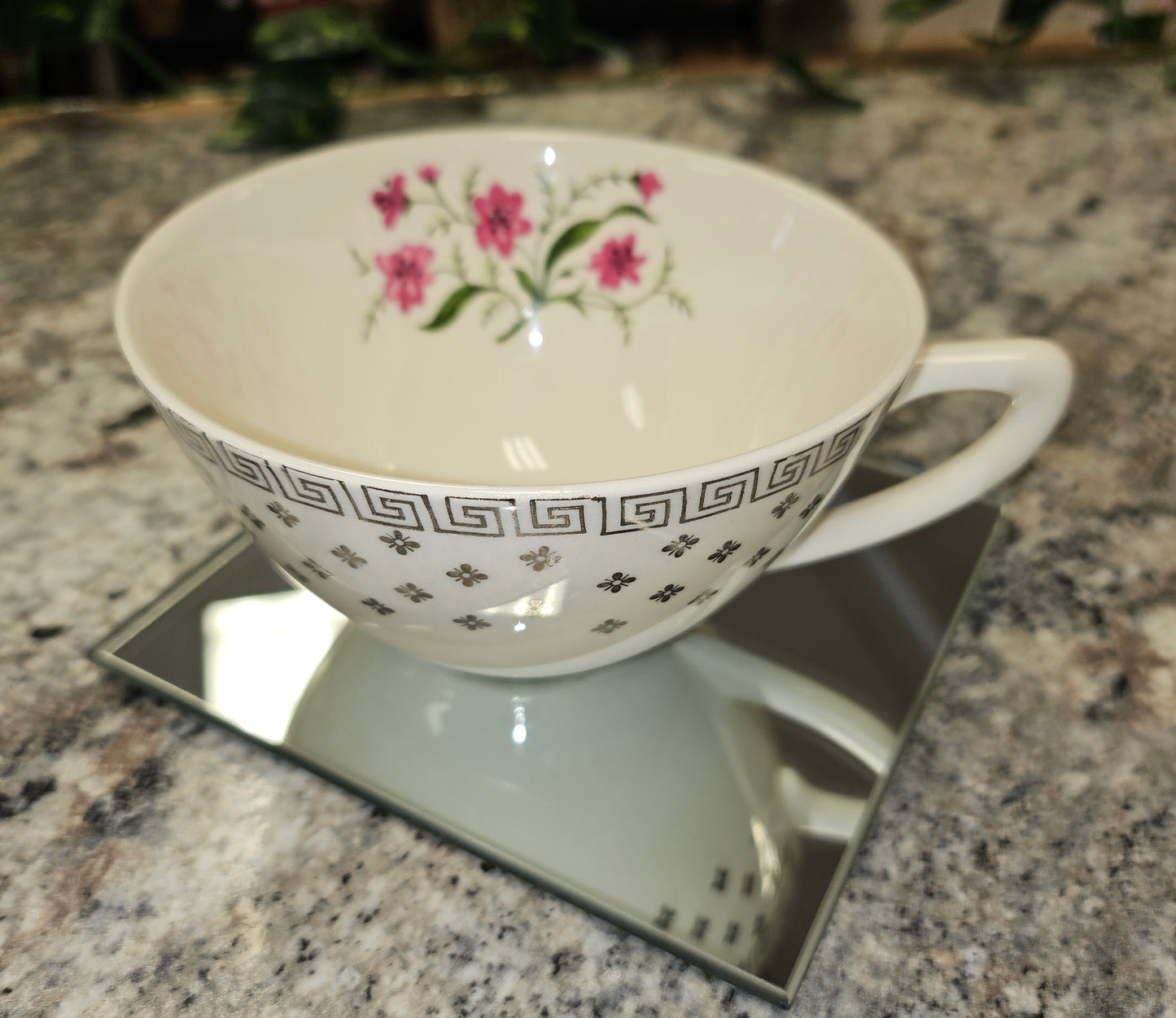 Tea cup