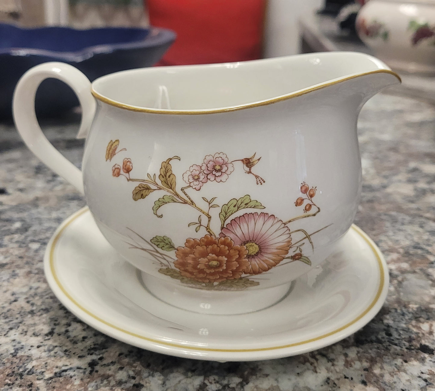 Gravy bowl VTG