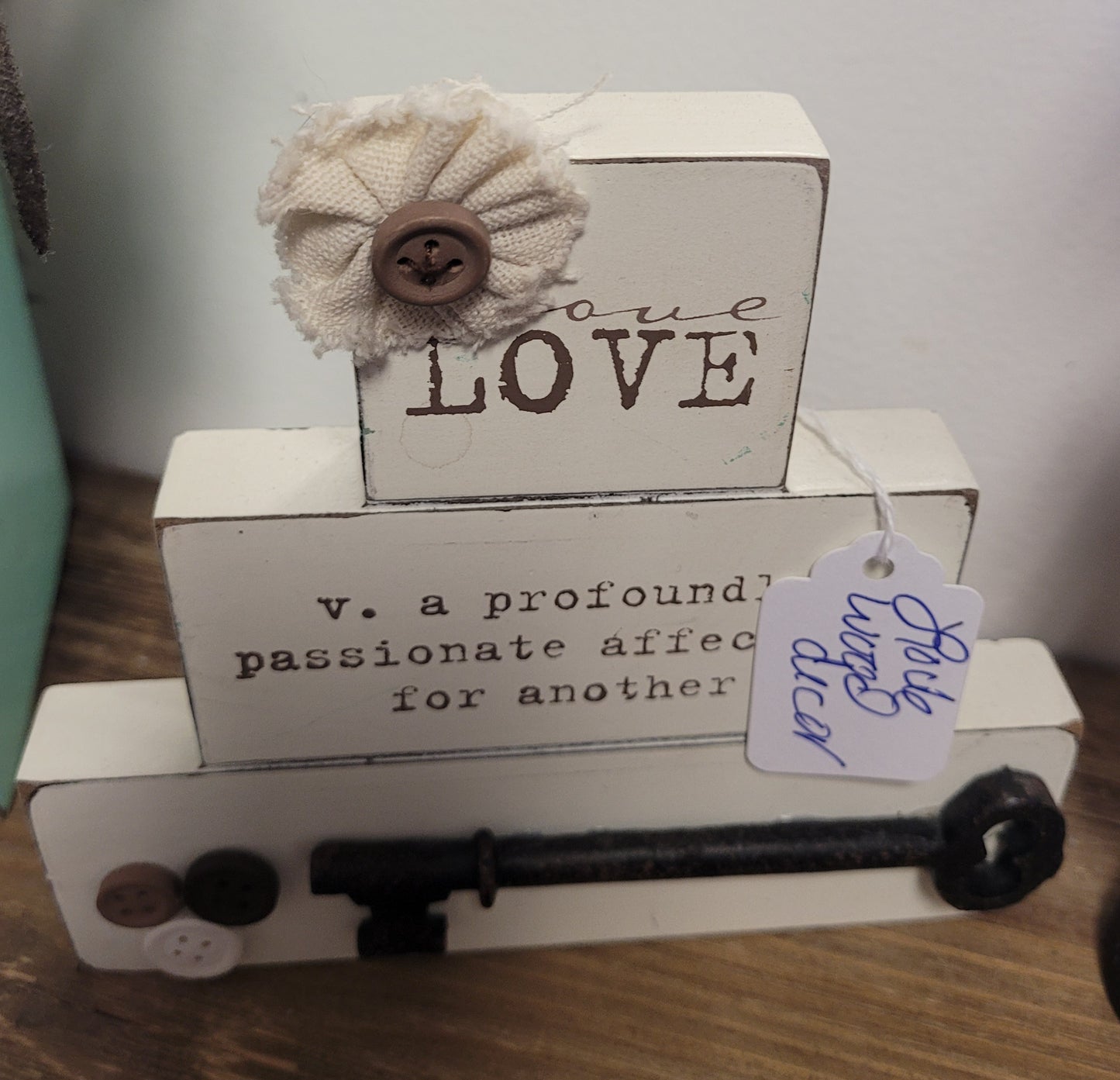 Love wood decor