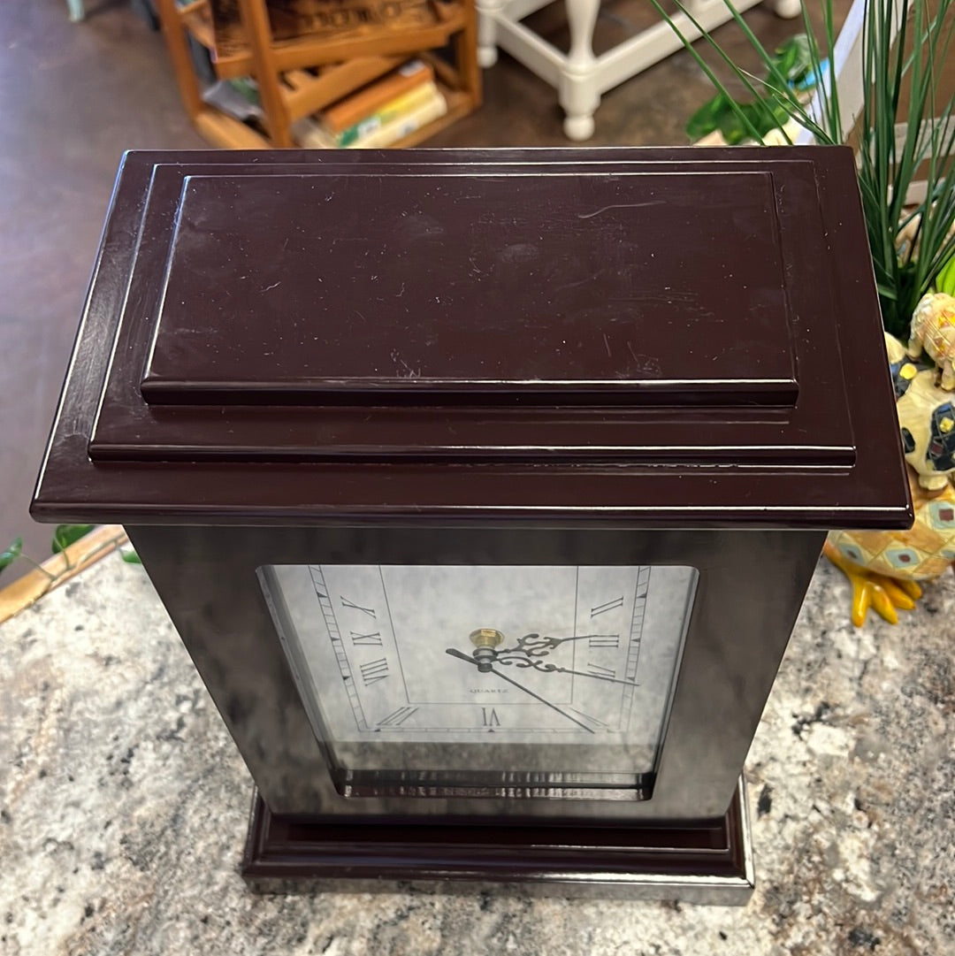 Dark Walnut Quartz Clock