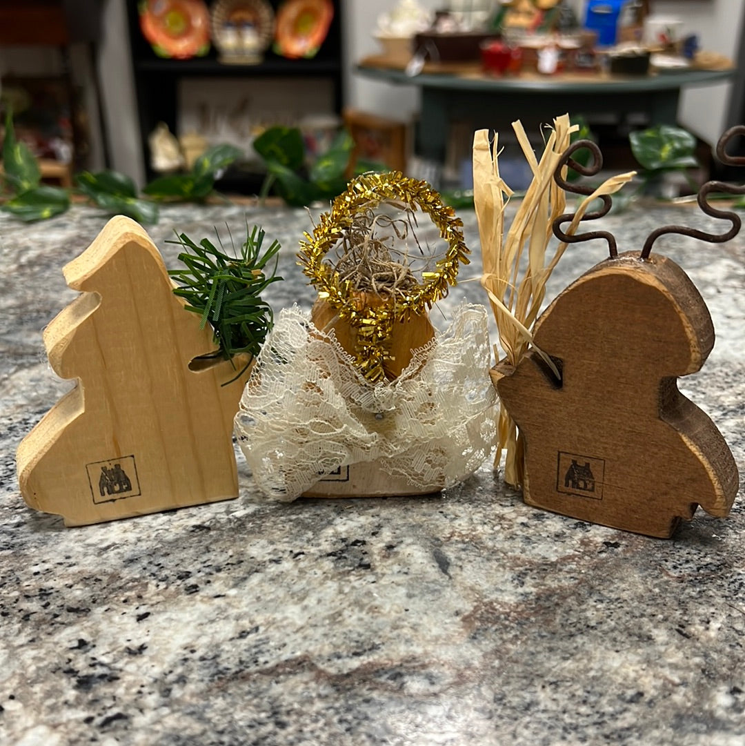 Vintage Wood Set