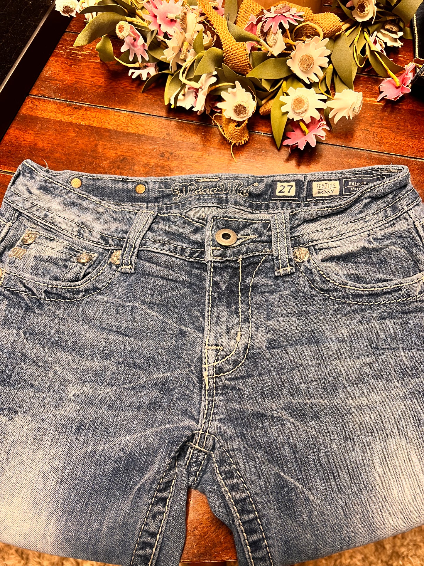 Miss Me Jeans 27