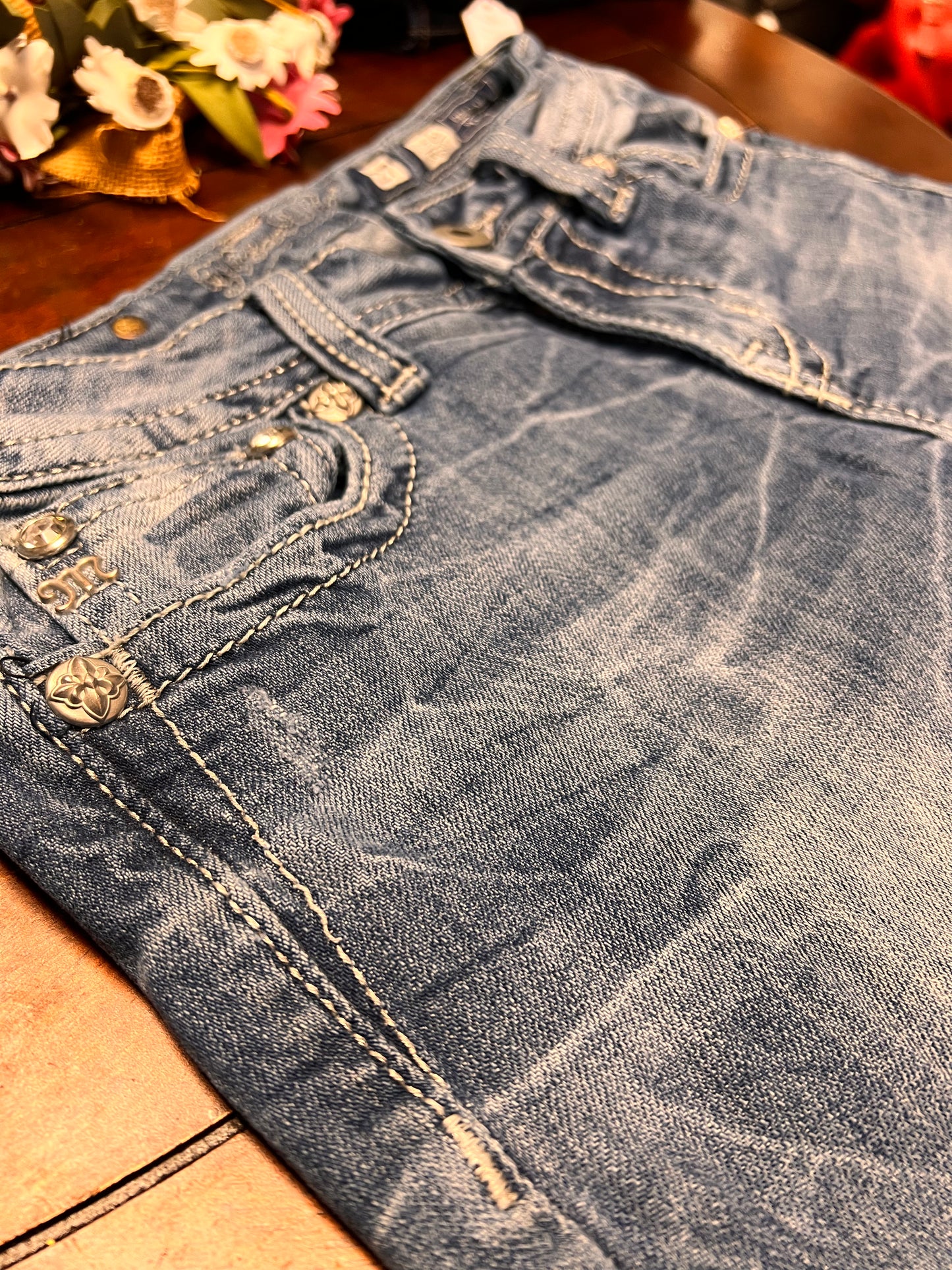 Miss Me Jeans 27