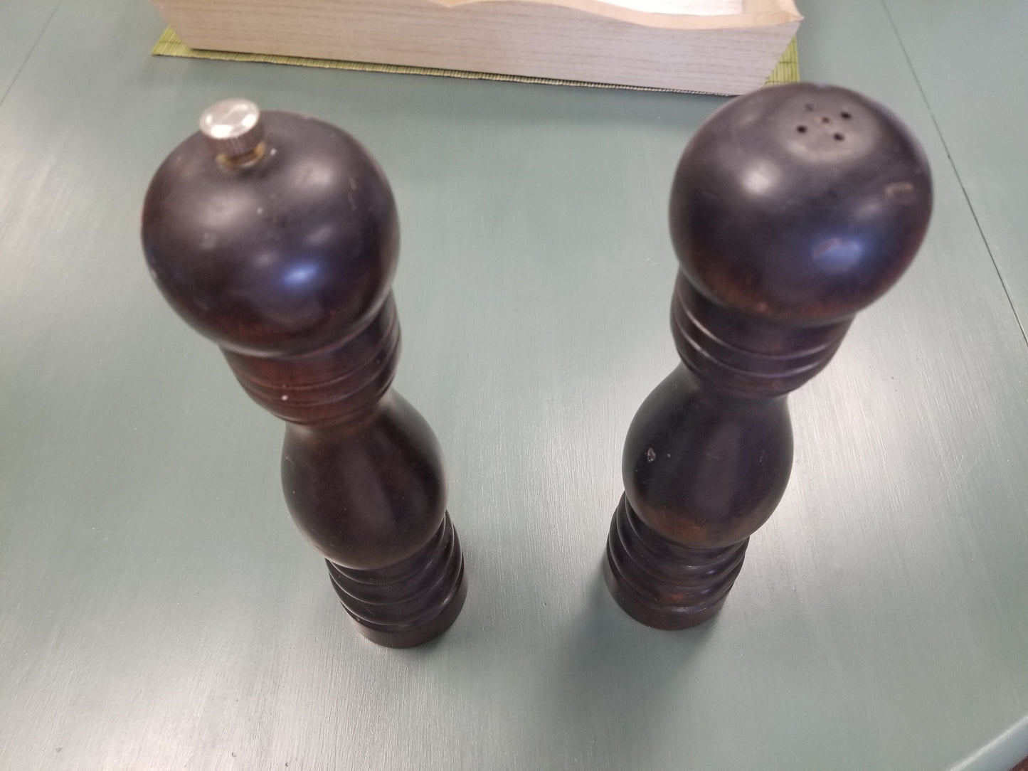 Tall wood grinder set