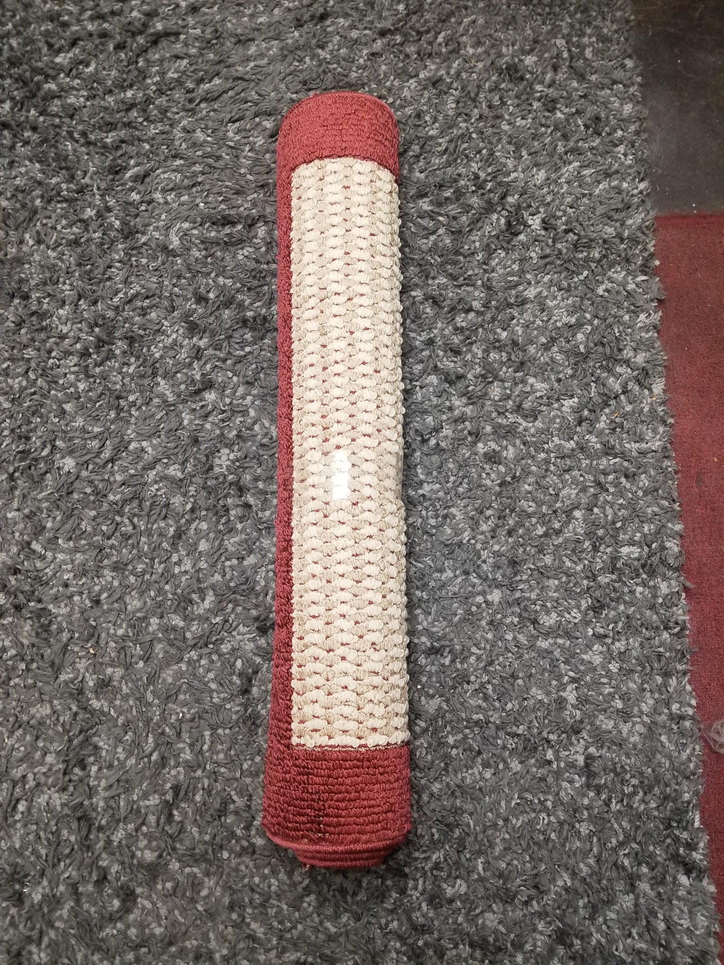 Large carpet 47×30×2